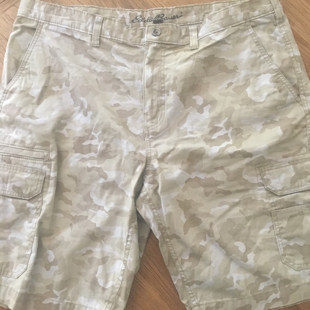 Eddie Bauer Men’s Cargo Shorts- 42 Waist